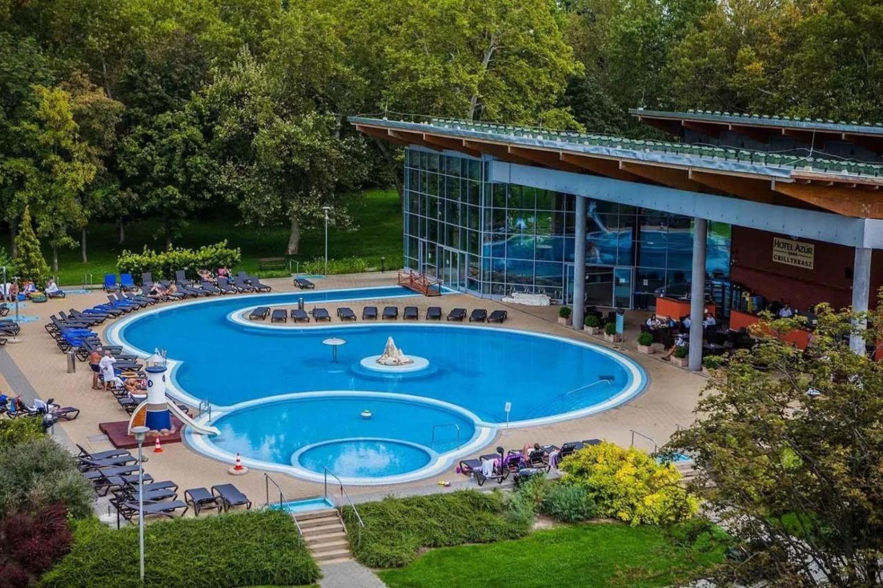 Mf Port Azur Wellness Apartments Siófok Esterno foto